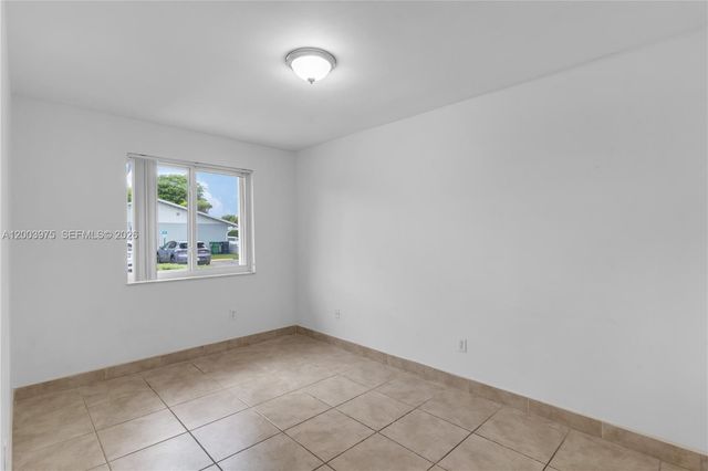 5655 SW 139th Pl, Miami, FL 33183