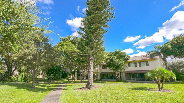 3400 Spring Bluff Place, Lauderhill, FL 33319