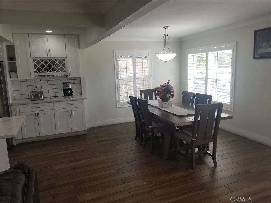 Image 8 of property listing at 11871 162nd Street, Norwalk, CA 90650