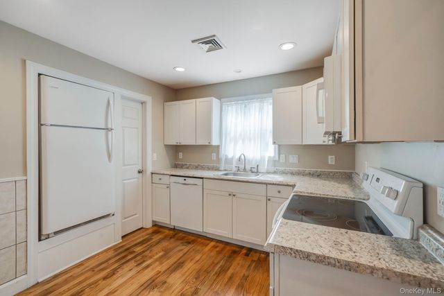 169 Woodland Drive, Mastic Beach, NY 11951