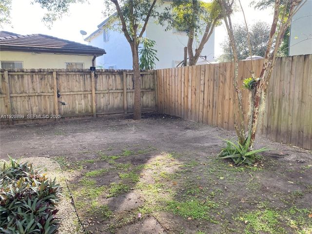 3616 NE 3rd Ct, Homestead, FL 33033