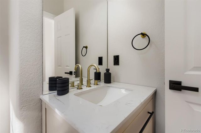 6845 S Webster Street D, Littleton, CO 80128