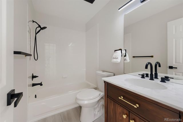 6845 S Webster Street D, Littleton, CO 80128