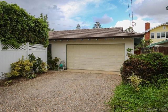 1045 Adella, Coronado, CA 92118