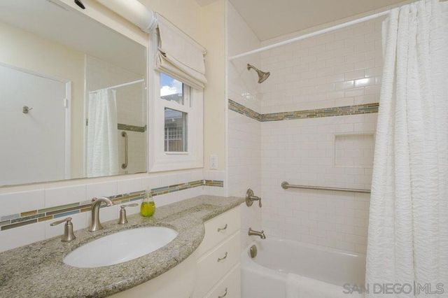 1045 Adella, Coronado, CA 92118
