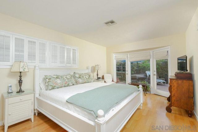 1045 Adella, Coronado, CA 92118