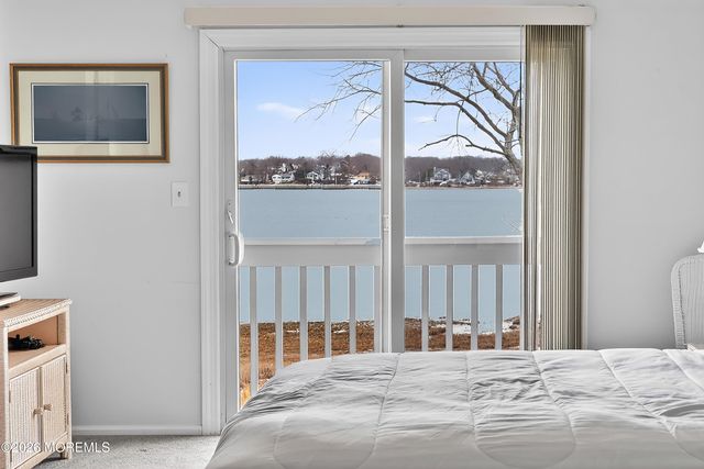 129 Spinnaker Way, Neptune Township, NJ 07753