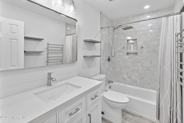 129 Spinnaker Way, Neptune Township, NJ 07753