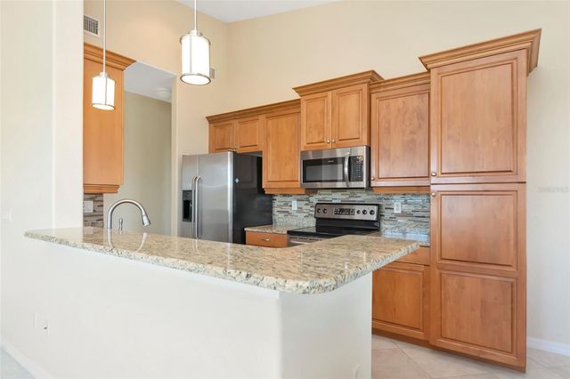 100 SAN LINO CIRCLE 134, Venice, FL 34292