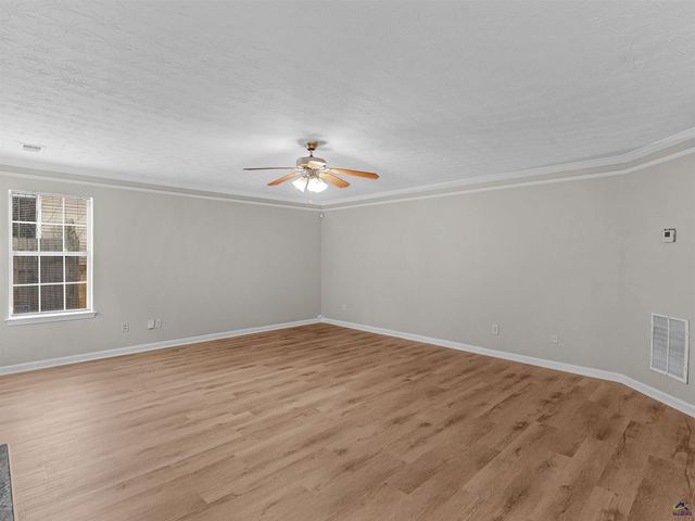 230 Millsone Drive, Hampton, GA 30228