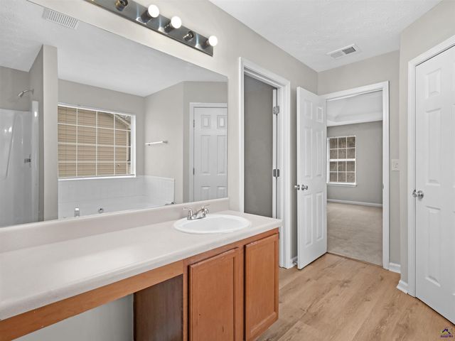 230 Millsone Drive, Hampton, GA 30228