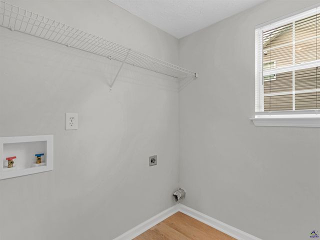 230 Millsone Drive, Hampton, GA 30228