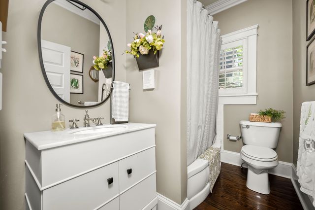 512 E College St, Murfreesboro, TN 37130