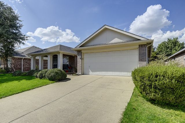 9816 Pierce Drive, Mckinney, TX 75072