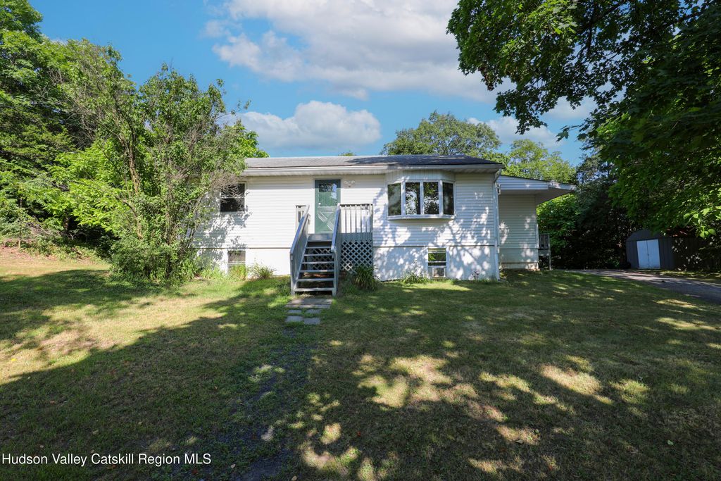 17-21 Cedar Drive, Lake Katrine, NY 12449
