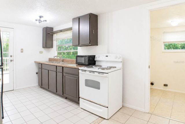 490 JOHN STREET A & B, Lake Helen, FL 32744