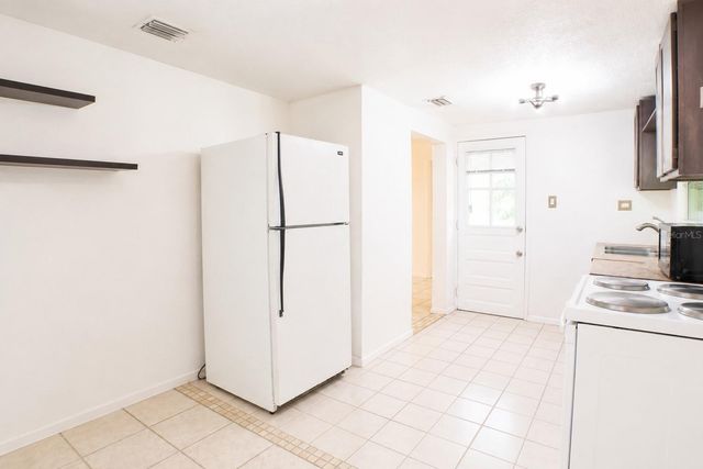 490 JOHN STREET A & B, Lake Helen, FL 32744