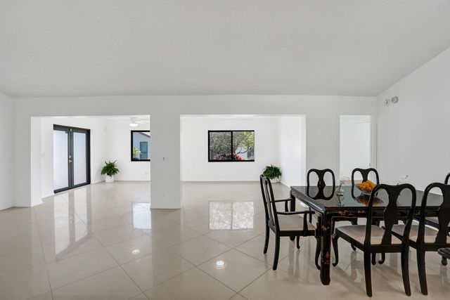 1990 SW 16th Place, Deerfield Beach, FL 33442