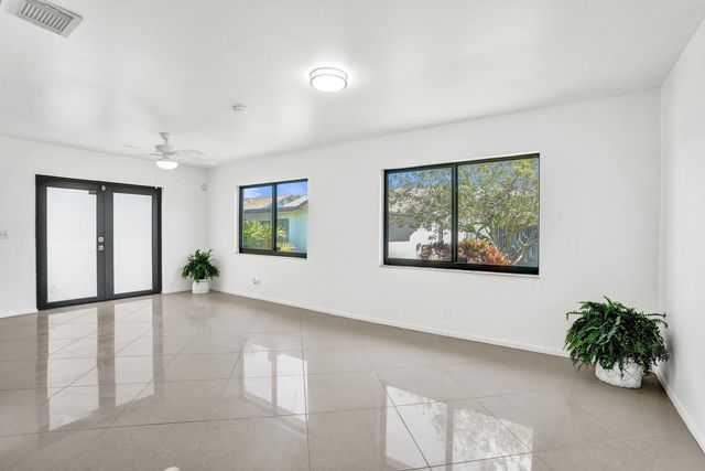 1990 SW 16th Place, Deerfield Beach, FL 33442