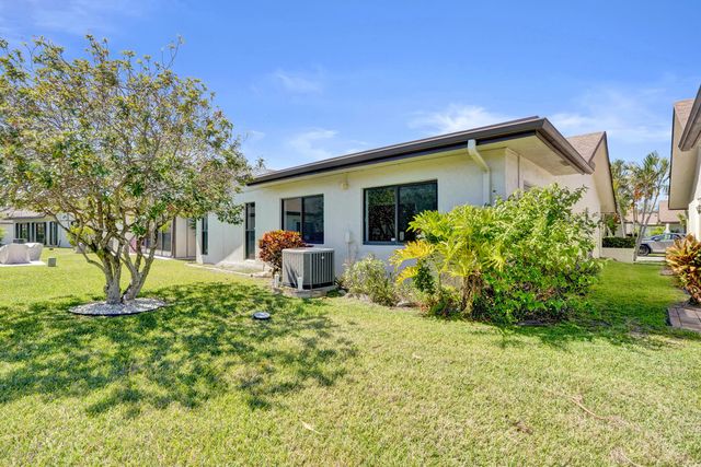 1990 SW 16th Place, Deerfield Beach, FL 33442