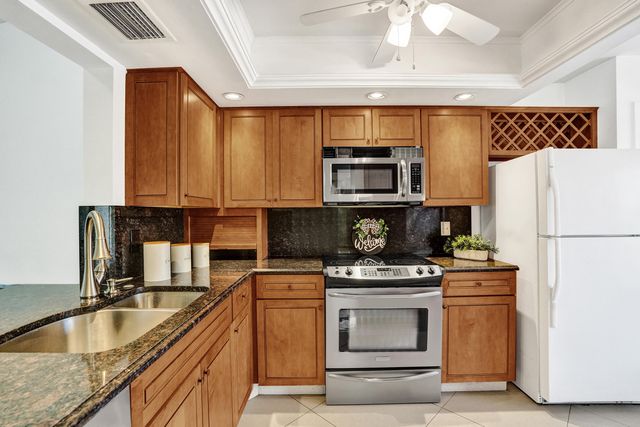 1990 SW 16th Place, Deerfield Beach, FL 33442