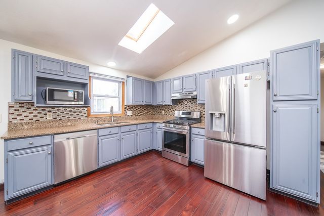 2 Dogwood Drive, Cranston, RI 02921