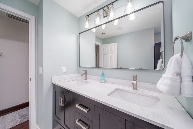 2 Dogwood Drive, Cranston, RI 02921