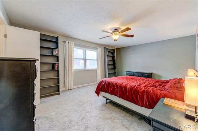 12240 Spring Place Court, Maryland Heights, MO 63043