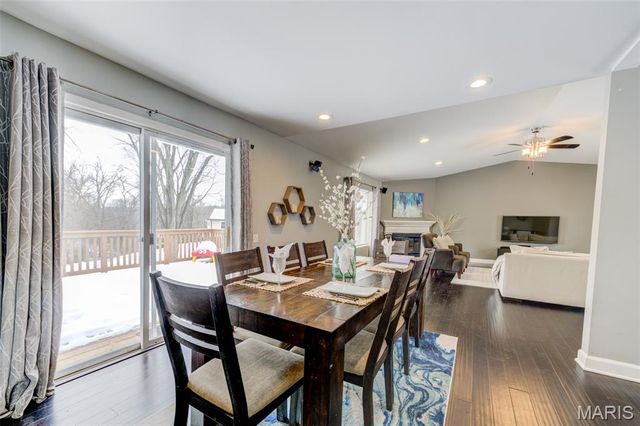 12240 Spring Place Court, Maryland Heights, MO 63043