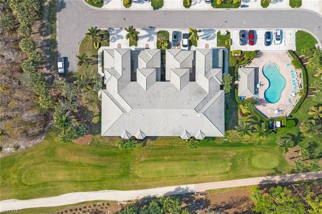 28141 Donnavid CT # 302, Bonita Springs, FL 34135