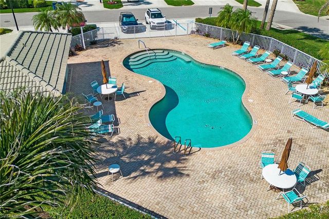 28141 Donnavid CT # 302, Bonita Springs, FL 34135