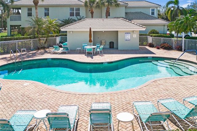 28141 Donnavid CT # 302, Bonita Springs, FL 34135