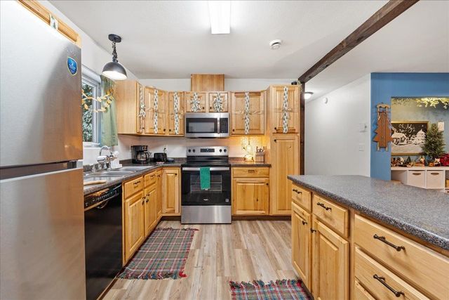 2616 ROSEANNE COURT, North Pole, AK 99705