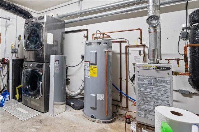 2616 ROSEANNE COURT, North Pole, AK 99705