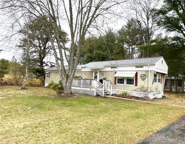 12 Valiant Drive, Coventry, RI 02816