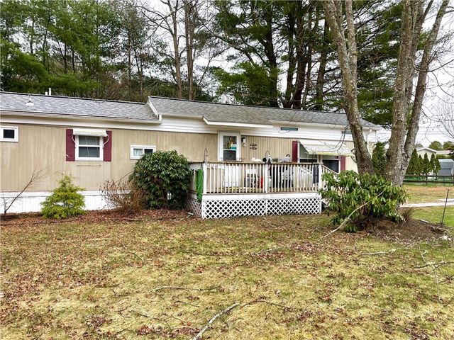12 Valiant Drive, Coventry, RI 02816
