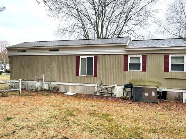 12 Valiant Drive, Coventry, RI 02816
