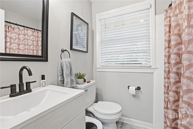 2130 Glynnwood Drive, Savannah, GA 31404
