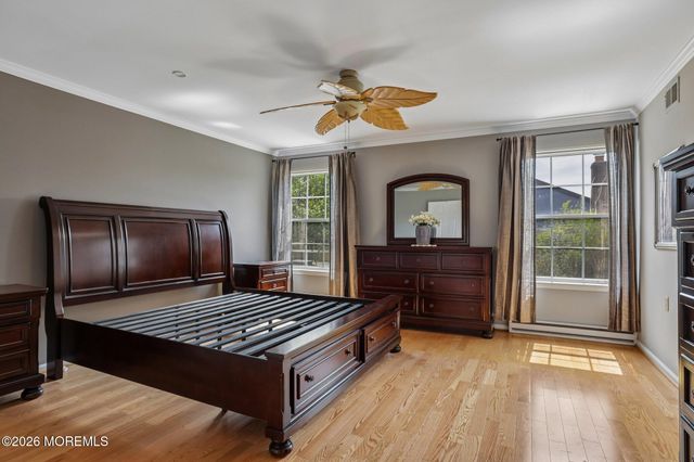 66 Mansfield Avenue, Manchester, NJ 08759