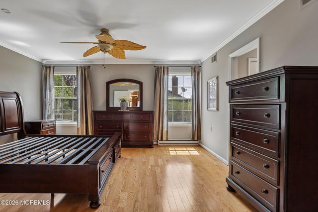 66 Mansfield Avenue, Manchester, NJ 08759
