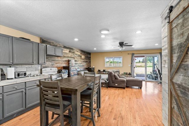 4649 Kentucky Ave, Oakdale, CA 95361