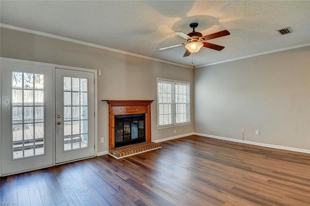 4206 Minnard CT, Virginia Beach, VA 23462