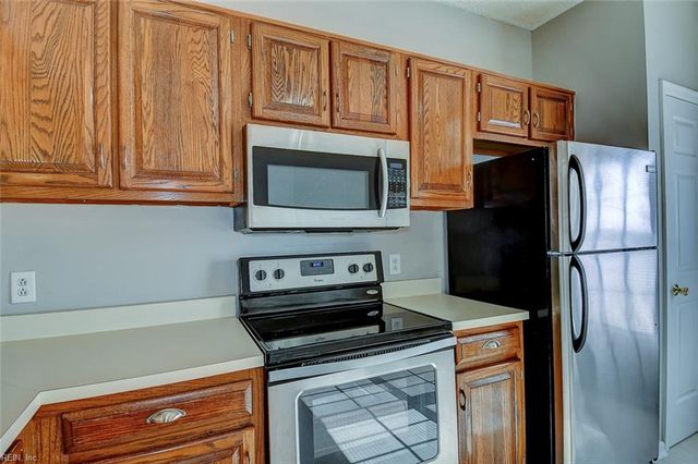 4206 Minnard CT, Virginia Beach, VA 23462