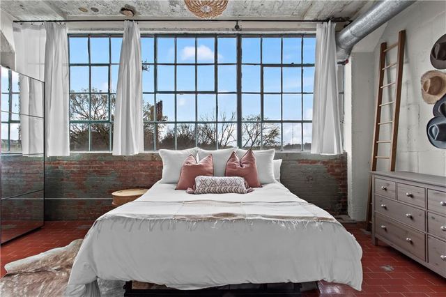 881 Memorial SE Drive 219, Atlanta, GA 30316