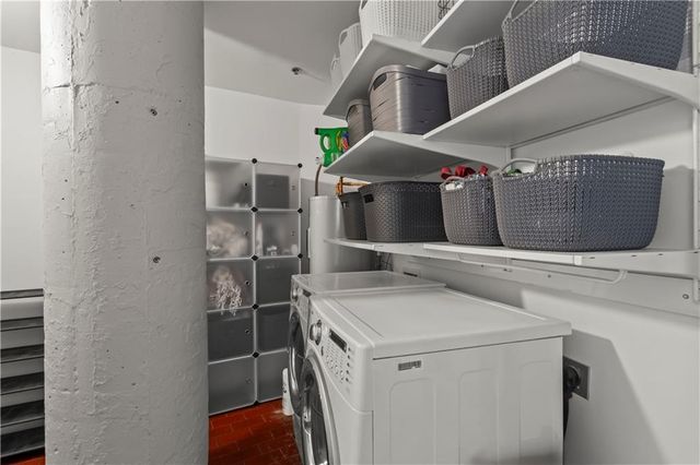 881 Memorial SE Drive 219, Atlanta, GA 30316