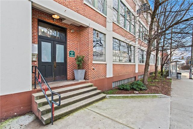 881 Memorial SE Drive 219, Atlanta, GA 30316