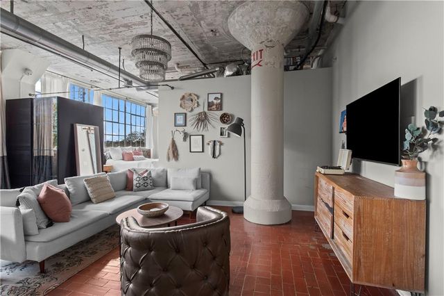 881 Memorial SE Drive 219, Atlanta, GA 30316