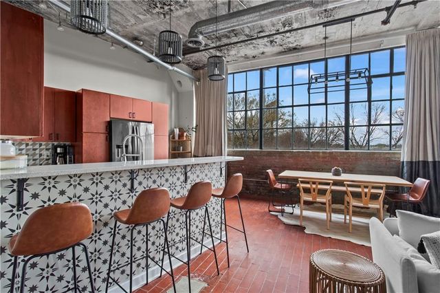 881 Memorial SE Drive 219, Atlanta, GA 30316