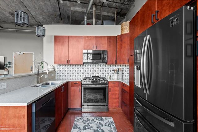 881 Memorial SE Drive 219, Atlanta, GA 30316