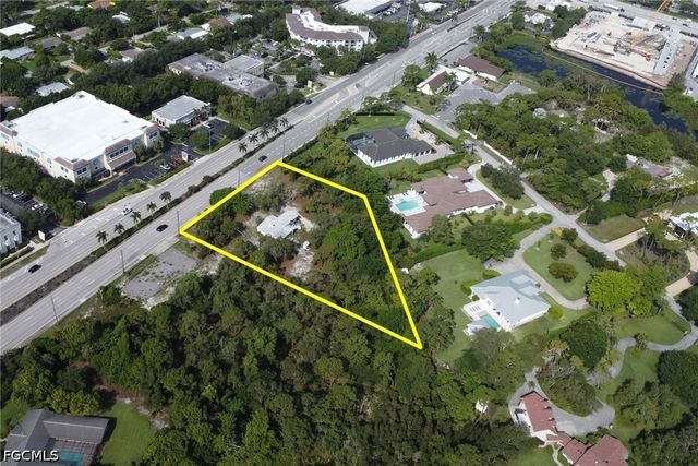 1175 Pine Ridge RD, Naples, FL 34108